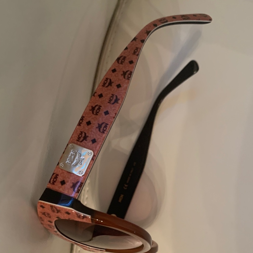 MCM Women's Tan Sunglasses - Picture 3 of 4